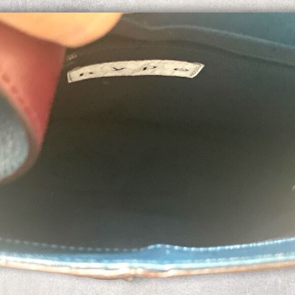 Hype Purses |Y2K Purse Shoulder-bag Blue and Red - Picture 6 of 7